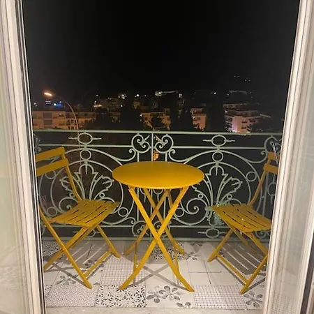5 Mn Du Centre De Beaulieu. Privatunterkunft *