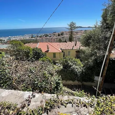 民宿 5 Mn Du Centre De Beaulieu. *