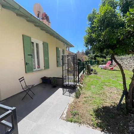 民宿 5 Mn Du Centre De Beaulieu. 滨海博利厄