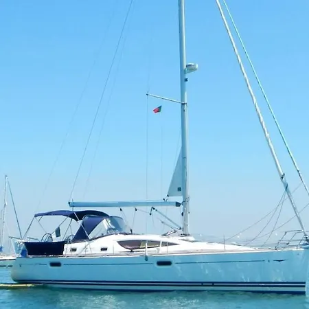 民宿 5 Mn Du Centre De Beaulieu. *